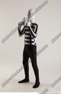 JIRKA MORPHSUIT WITH TWO GUNS